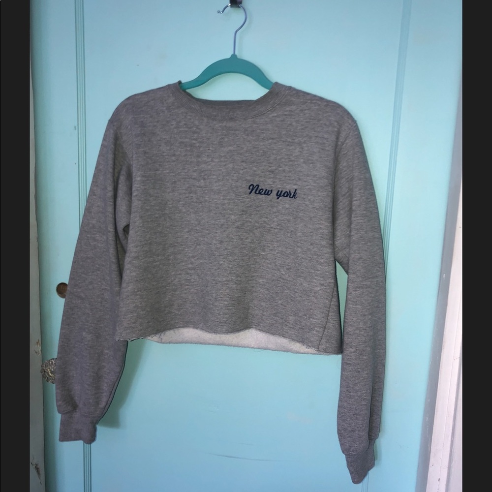 Brandy Melville cropped sweater